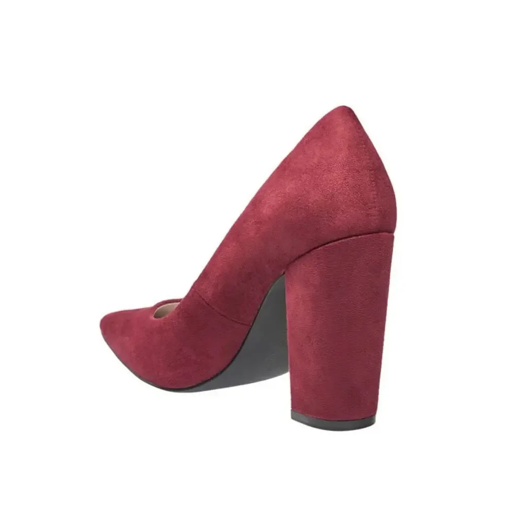 New French connection Kelsey Burgundy faux suede heels sz 6.5